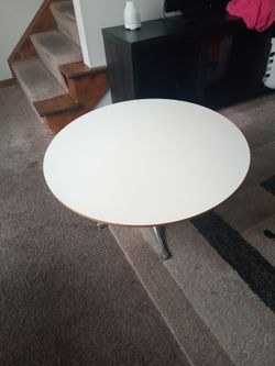 George Nelson / Herman Miller Swag Leg Coffee Table