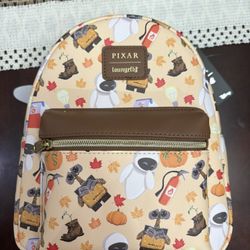 Loungefly Wall-e back pack