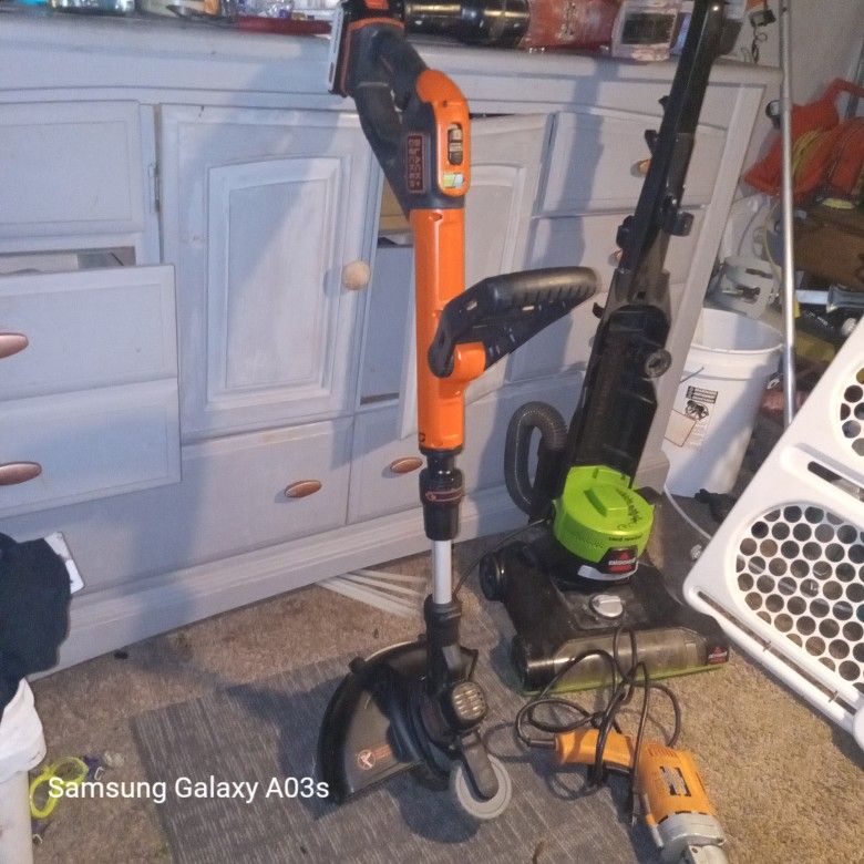20v Black And Decker Weedwacker With1 BATTERY And Charger