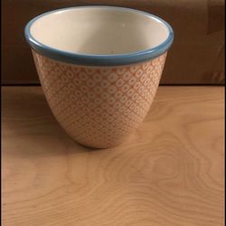 Neela Garden Pot 