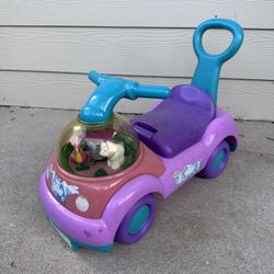 Fisher Price - Kids ride on toy