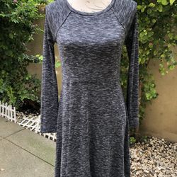 Artisan NY Long Sleeves Gray Dress Size XS