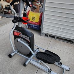 Schwinn 431 Elliptical
