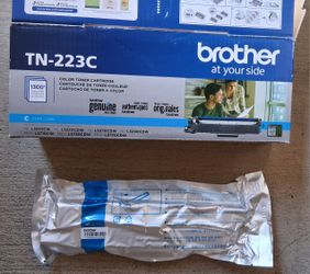 Color Toner Cartridge TN-223C