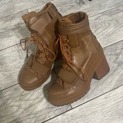 Converse Boots
