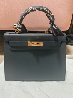 Leather purse