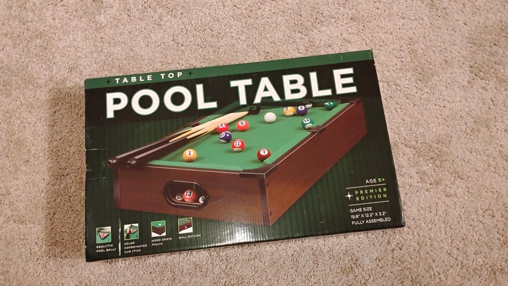 Mini Tabletop Pool Set, 3.5" x 12.25" x 20.25"