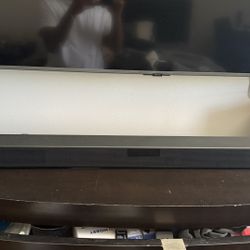 Lg Soundbar with 2 speakers and Subwoofer
