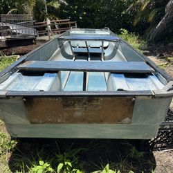 Coleman Crawdad Jon Boat