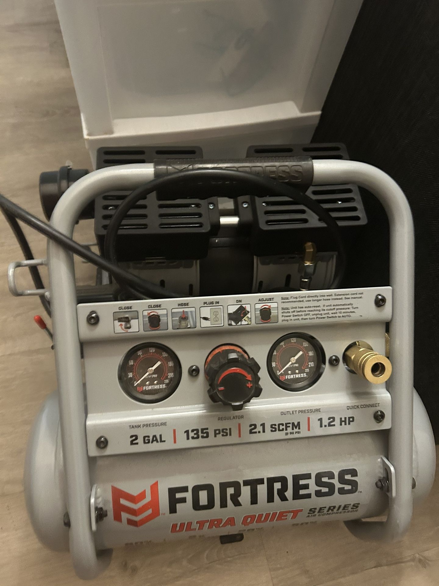 FORTRESS 2 GAL ULTRA QUIET COMPRESSOR