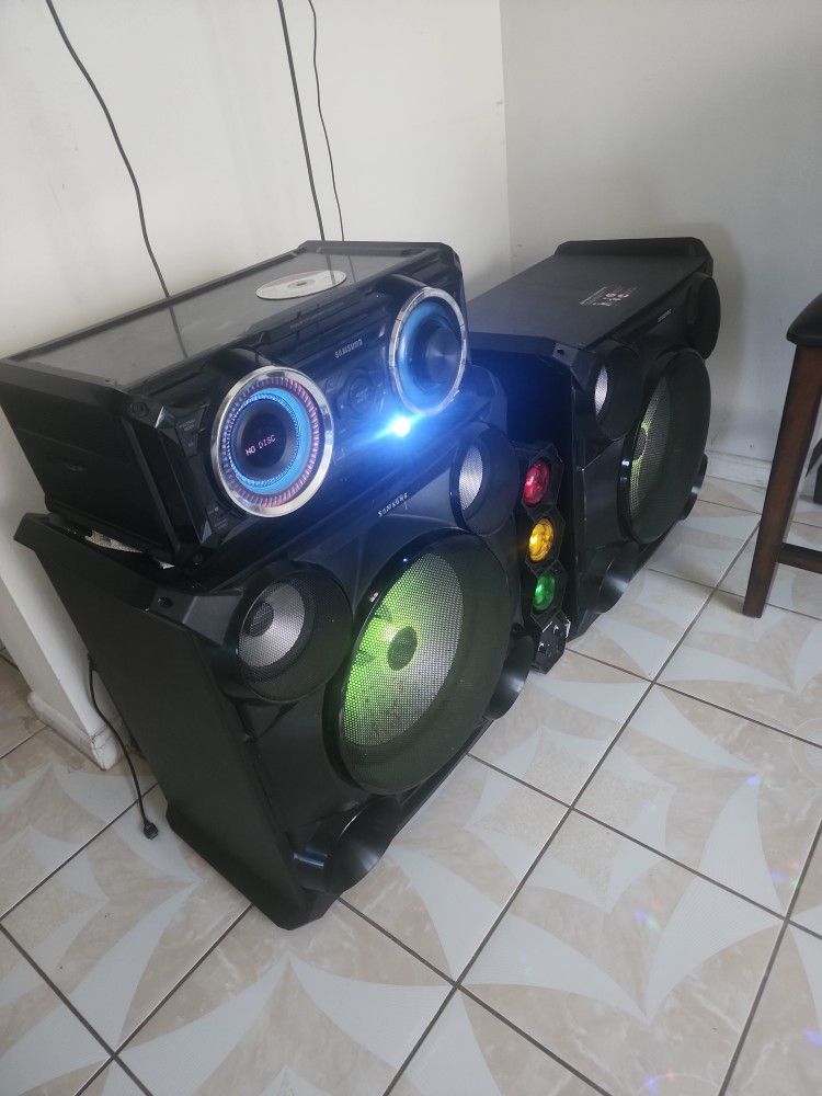 Samsung Giga Beat Sound System