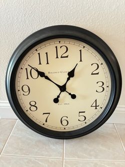 LARGE 24” WALL CLOCK - BATTERY RUN