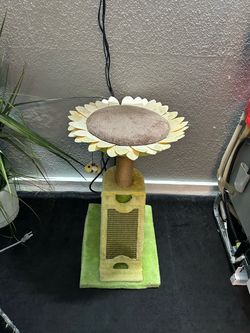 Sunflower Cat Tree Scratching Post Tower