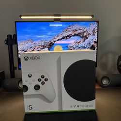 Xbox Series S (Like New) – Original Box & Controller – $220
