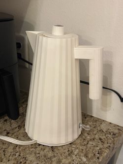 Alessi Plisse Electric Kettle