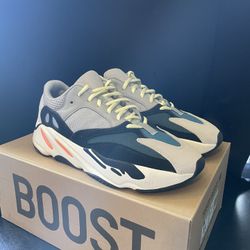 Adidas Yeezy & Jordan 4 Black Cat