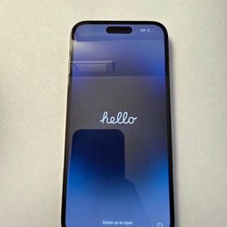 Apple. Max. -256. SSD —-15