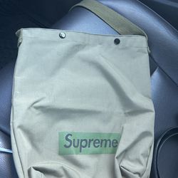 Supreme bag 