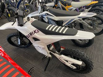 Throne Strike Shadow 3000W/48V Electric Dirt Bike