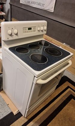 GE electric Oven With Flat Glass Top