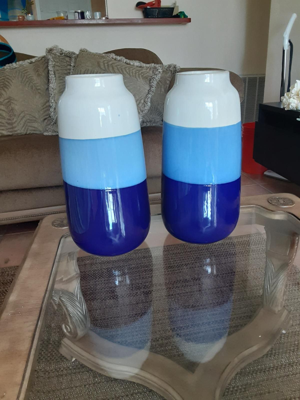 Blue and white flower vases