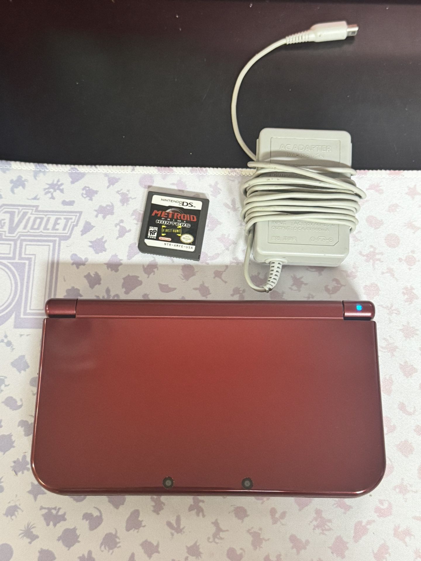 Nintendo New Red 3ds XL + Charger + Metroid DS Game!