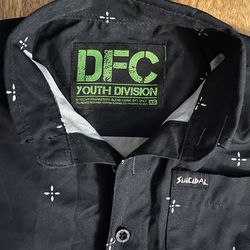 Dixxon boys “SUICIDAL TENDENCIES” short sleeve shirt