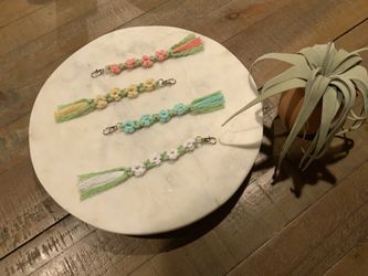 Spring Macrame Flower Keychain