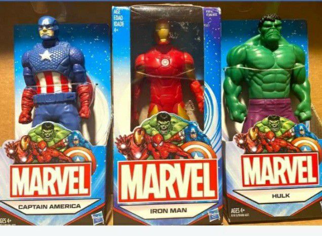 Captain America Iron Man and Hilk Four inch Figures 2014