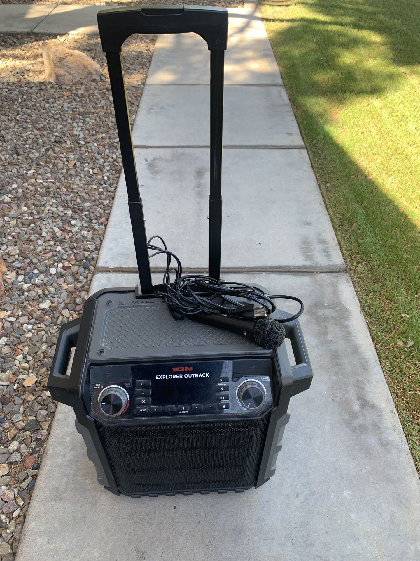 Outdoor Speaker With Microphone And Bluetooth