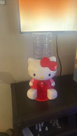 Hello Kitty Water