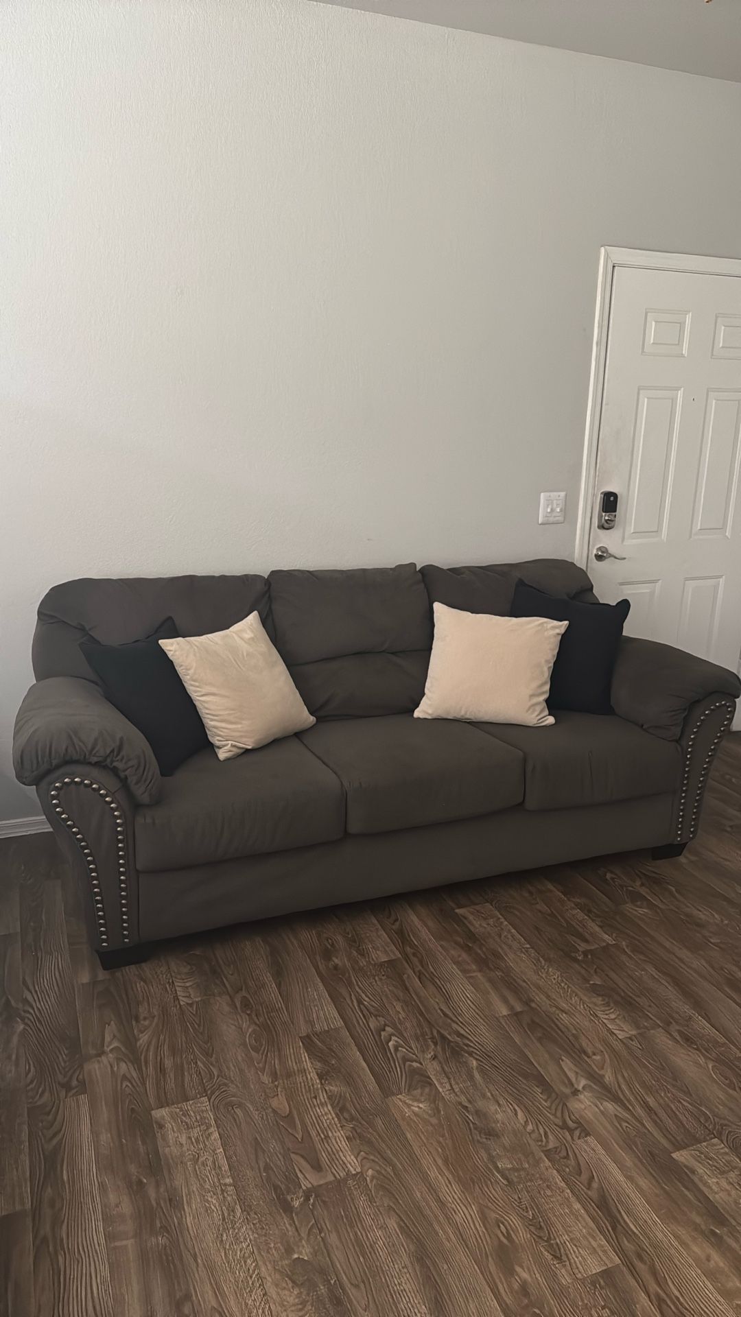 Moving Out! Beautiful Comfy Gray 3 Seat Couch