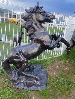 Aluminum Rearing Mustang – Ranch & Outdoor Décor