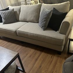 Sofa & Loveseat