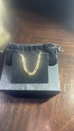 Gold Figaro Link Chain Bracelet