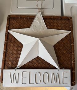 Metal welcome star