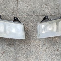 Chevy Express Van Headlight 