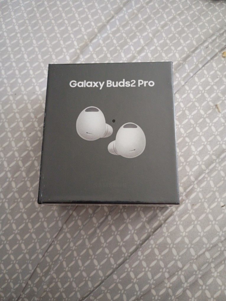 Samsung Buds2 Pro Earphones Brand New