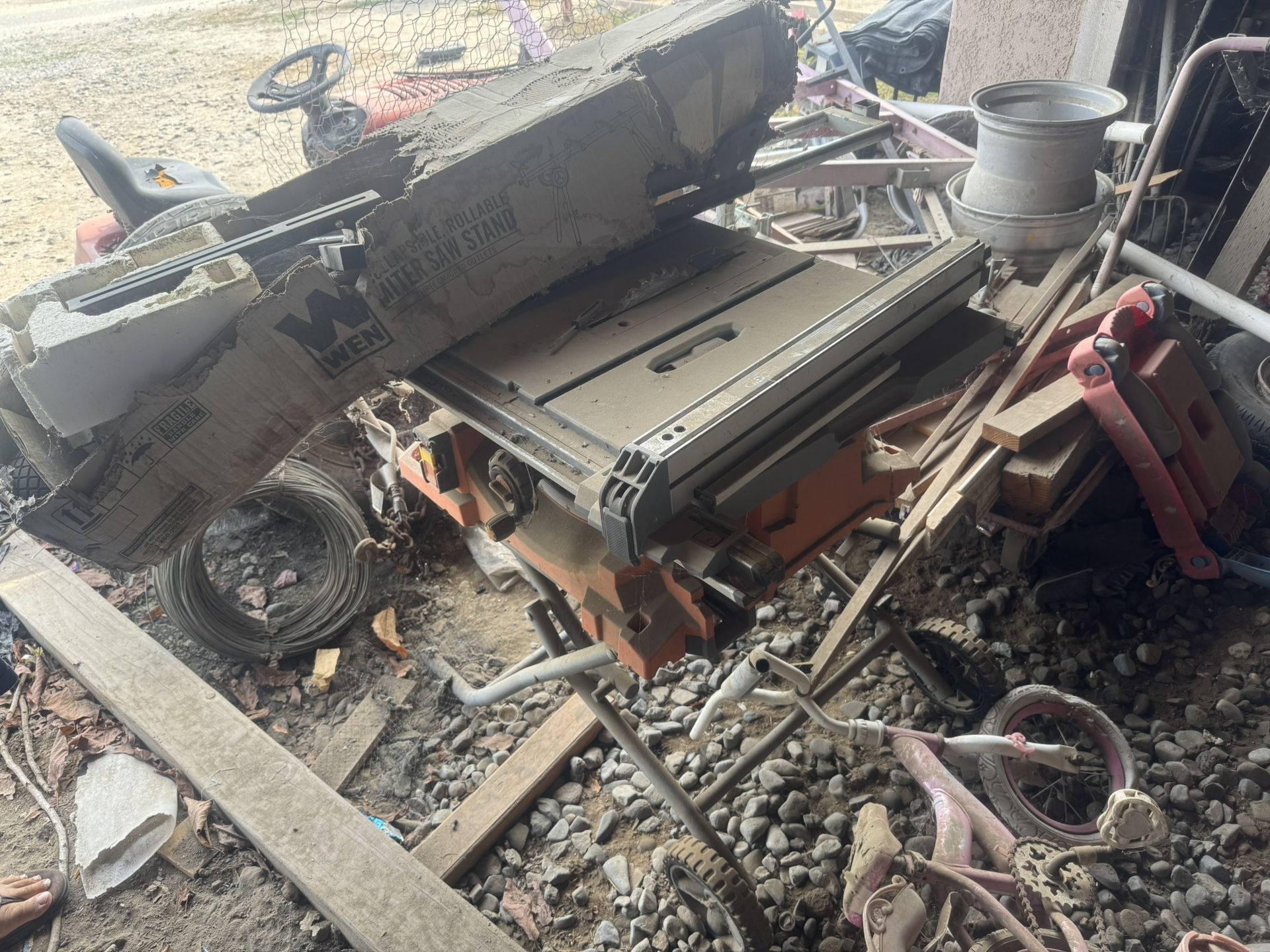 Orange Table Saw With Wheels