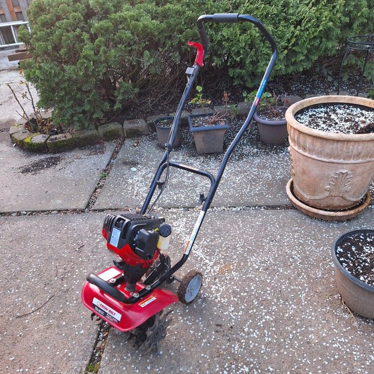 Cultivator