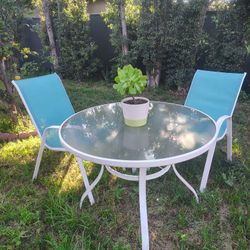 Table With Two Chairs 