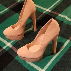 WOMENS STILETTO HEELS KHAKI SIZE 7