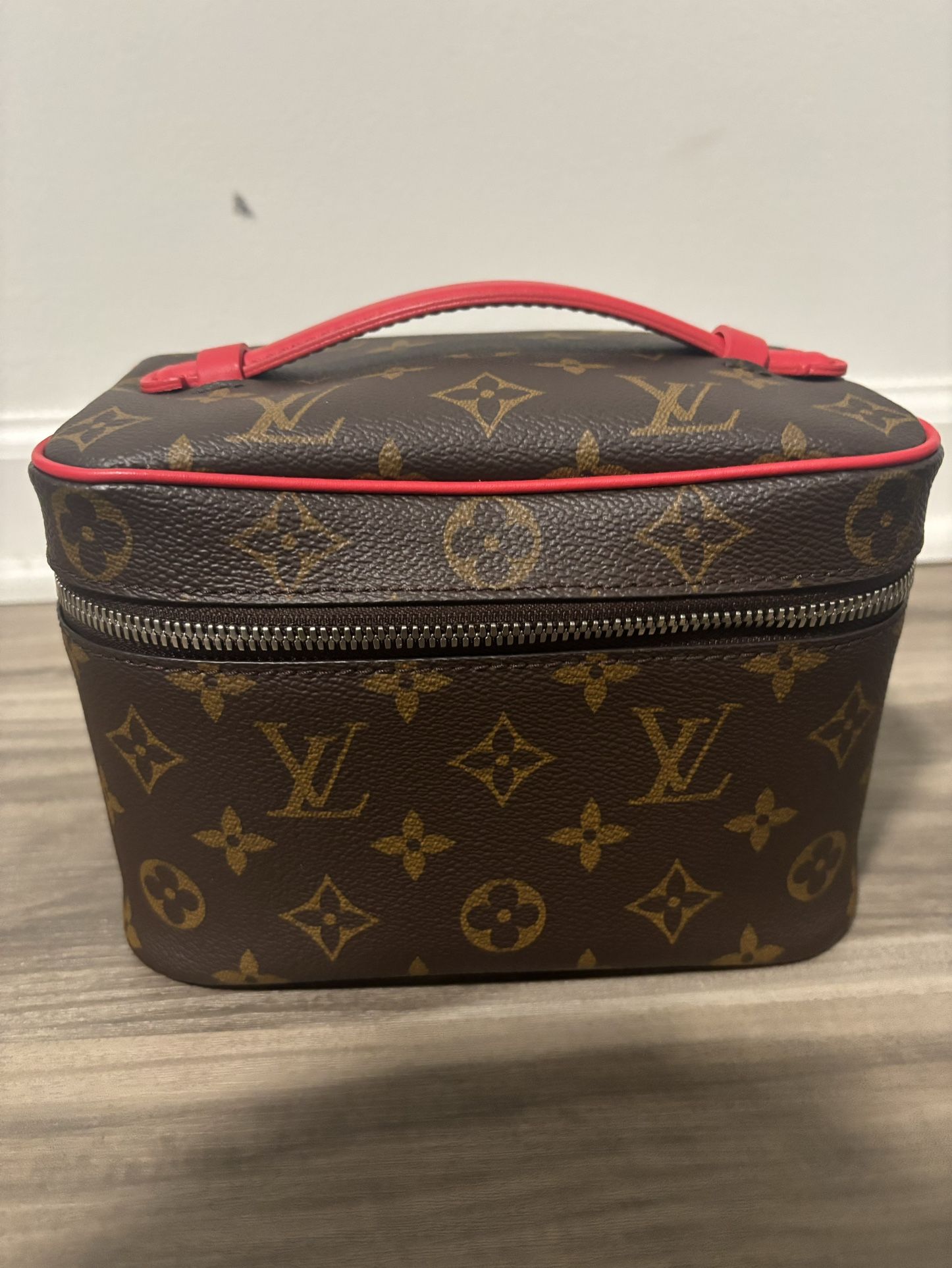 Louis Vuitton Purse