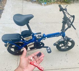 Citi 14 Tail G Electric Bike “FAST” !!! Long Range 2 Seats 
