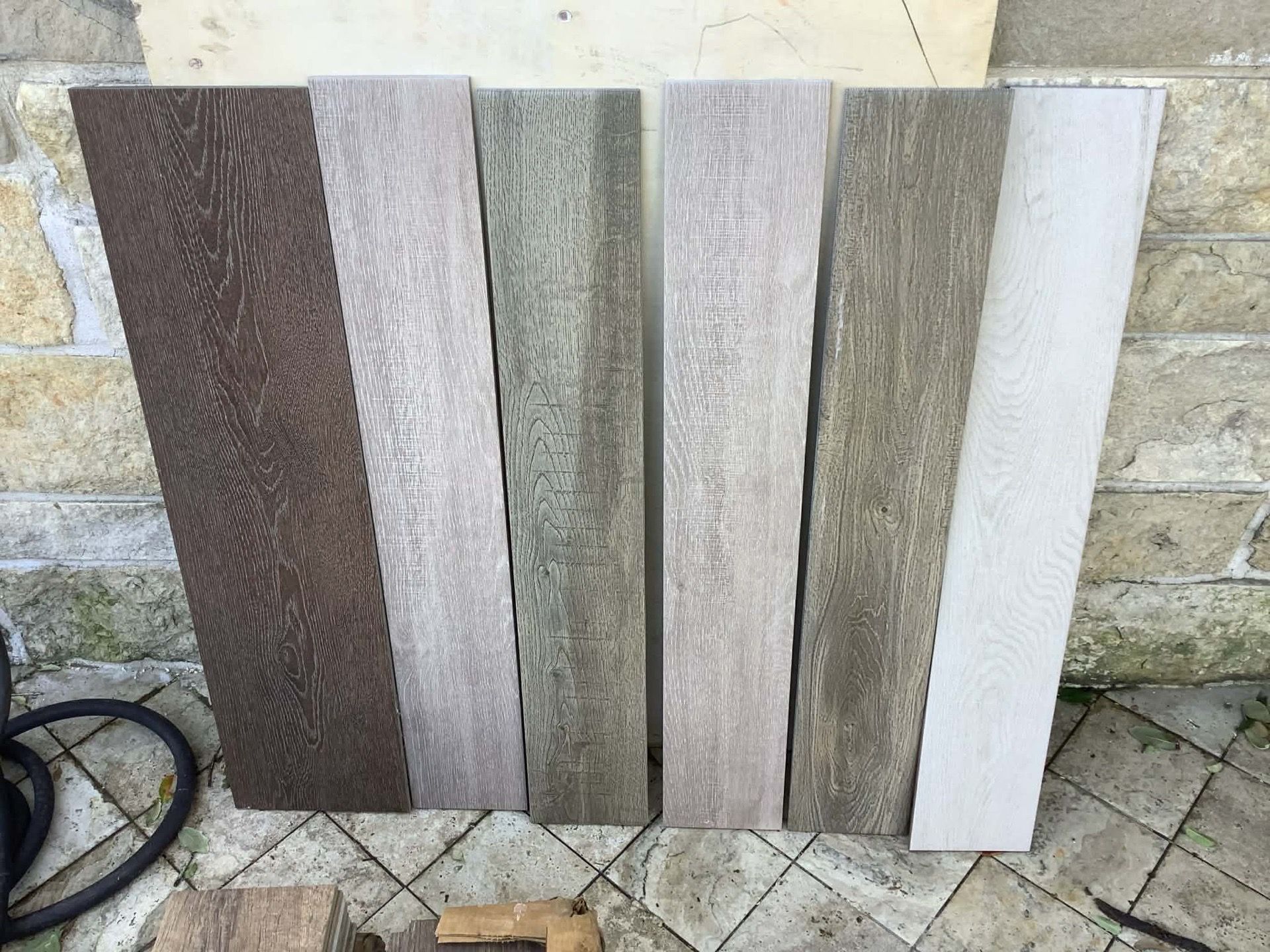 Porcelain tile