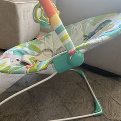 Vibrating Baby Chair 