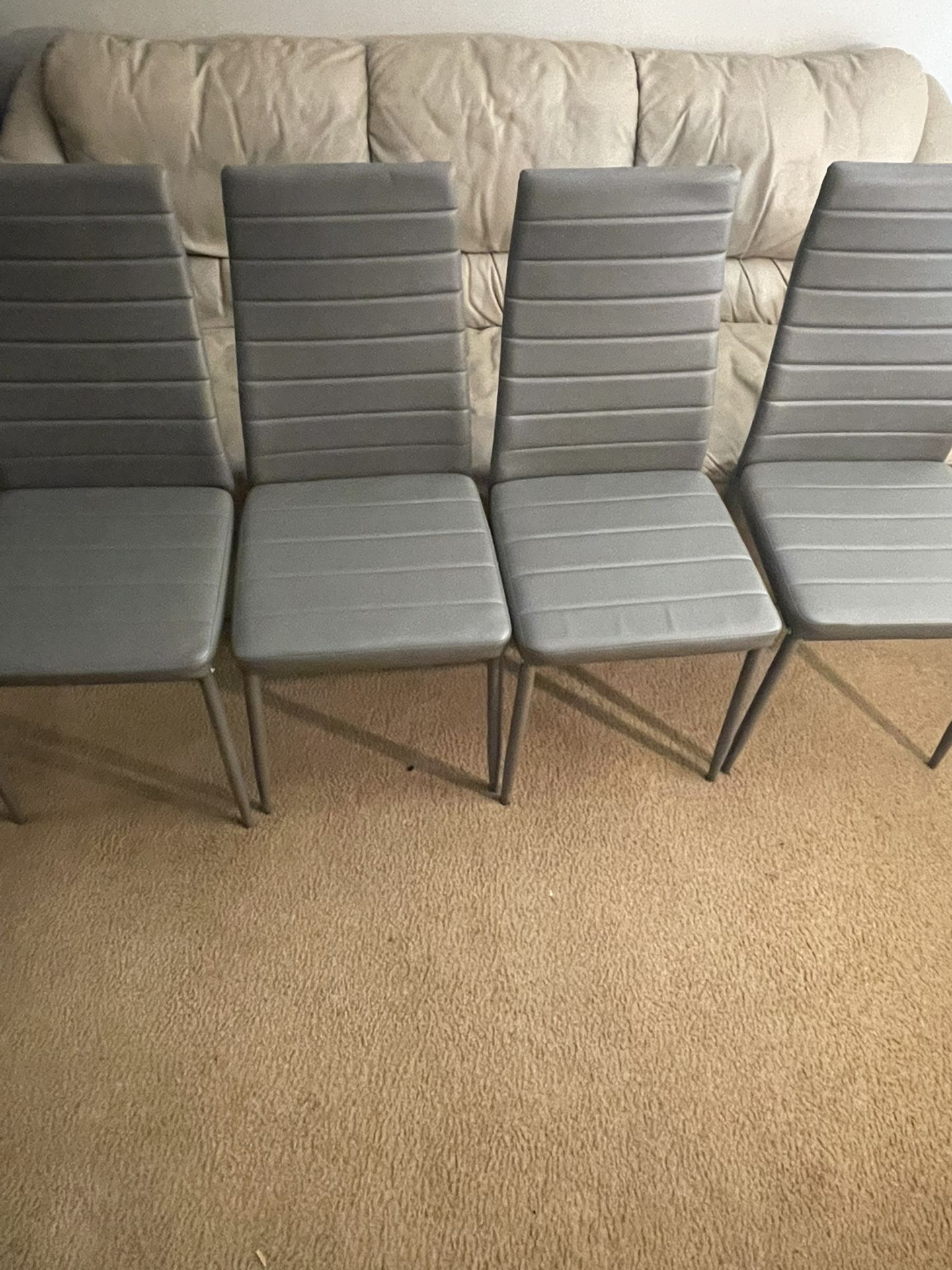 4 Dining Chairs