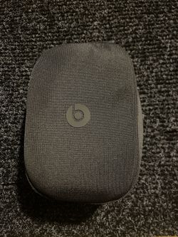 Beats Studio Pro