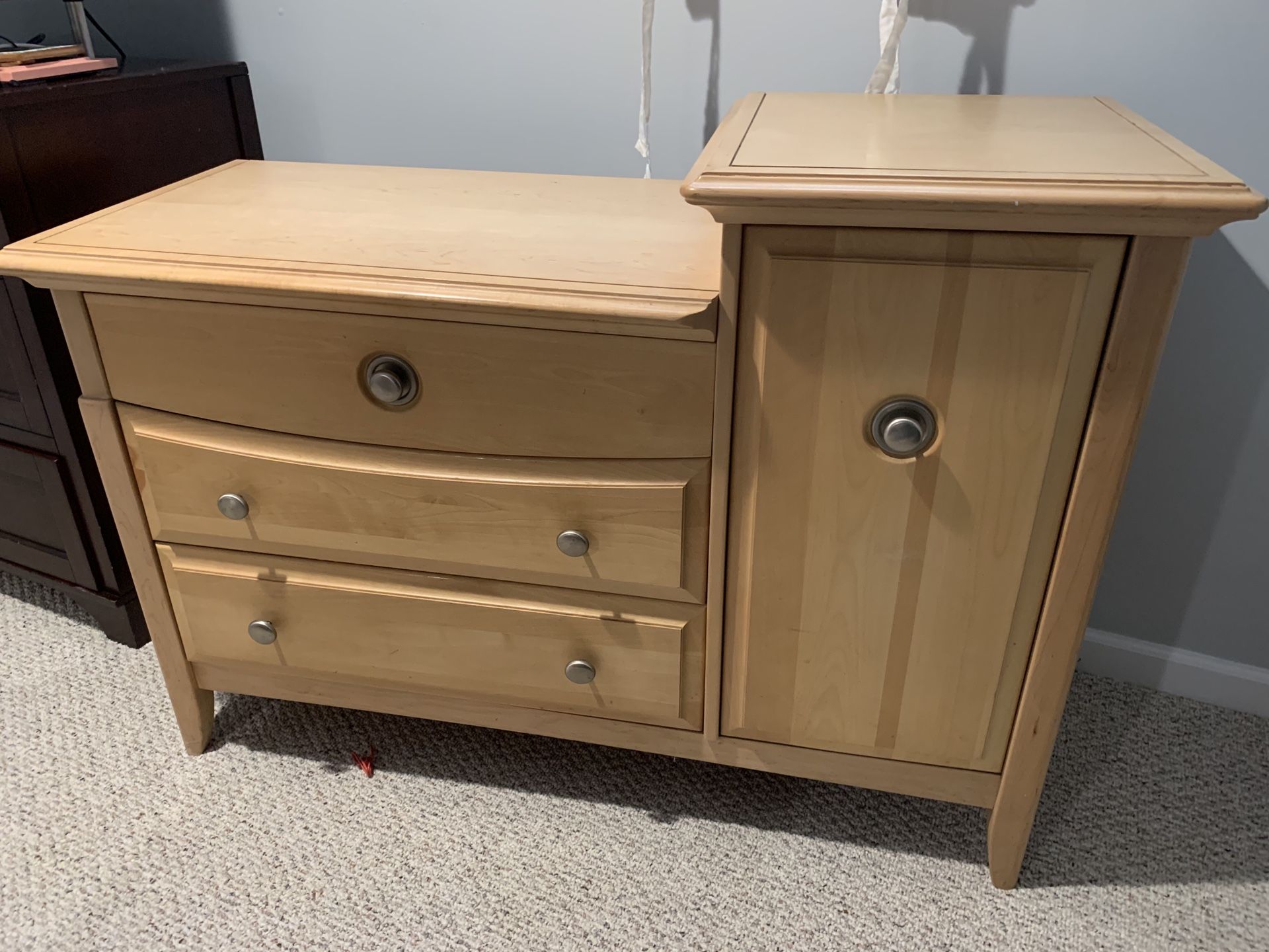 Baby Dresser with drawers