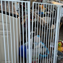 Extra tall pet gate 57 inches high by 42 inches wide